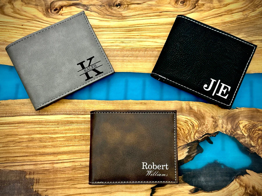 Engraved Leather Wallets: The Perfect Keepsake for Him
