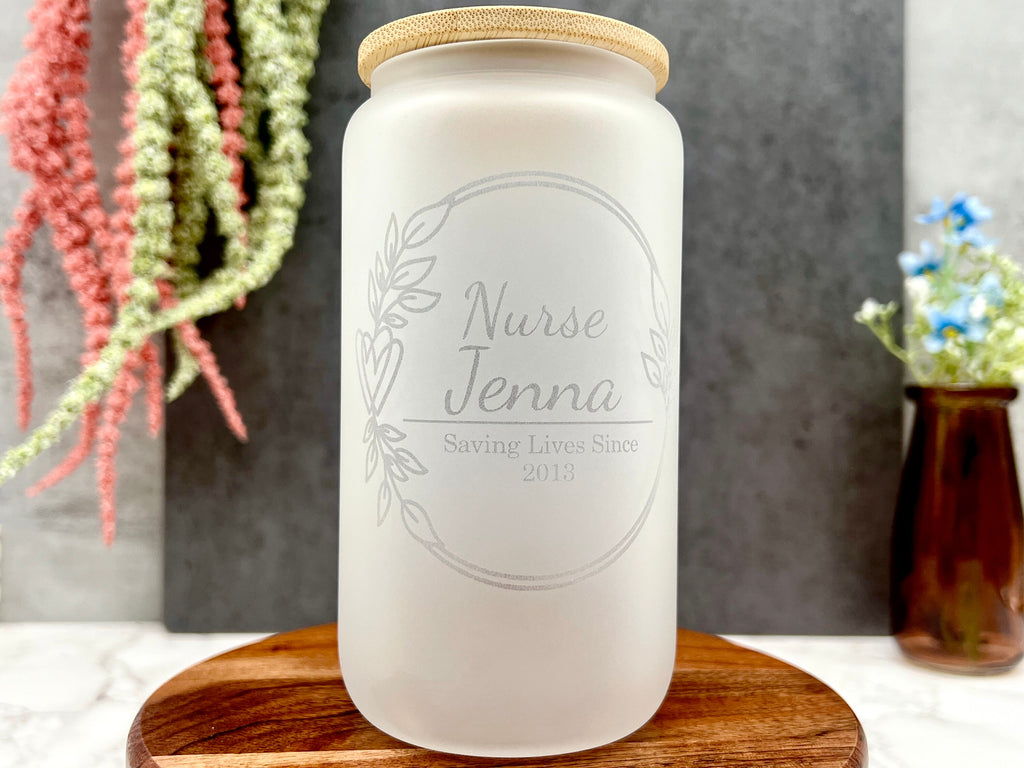 Nurse Engraved Can Glasses, Personalized Gift for Nurses and Doctors, Iced Coffee Cup with Bamboo Lid and Straw