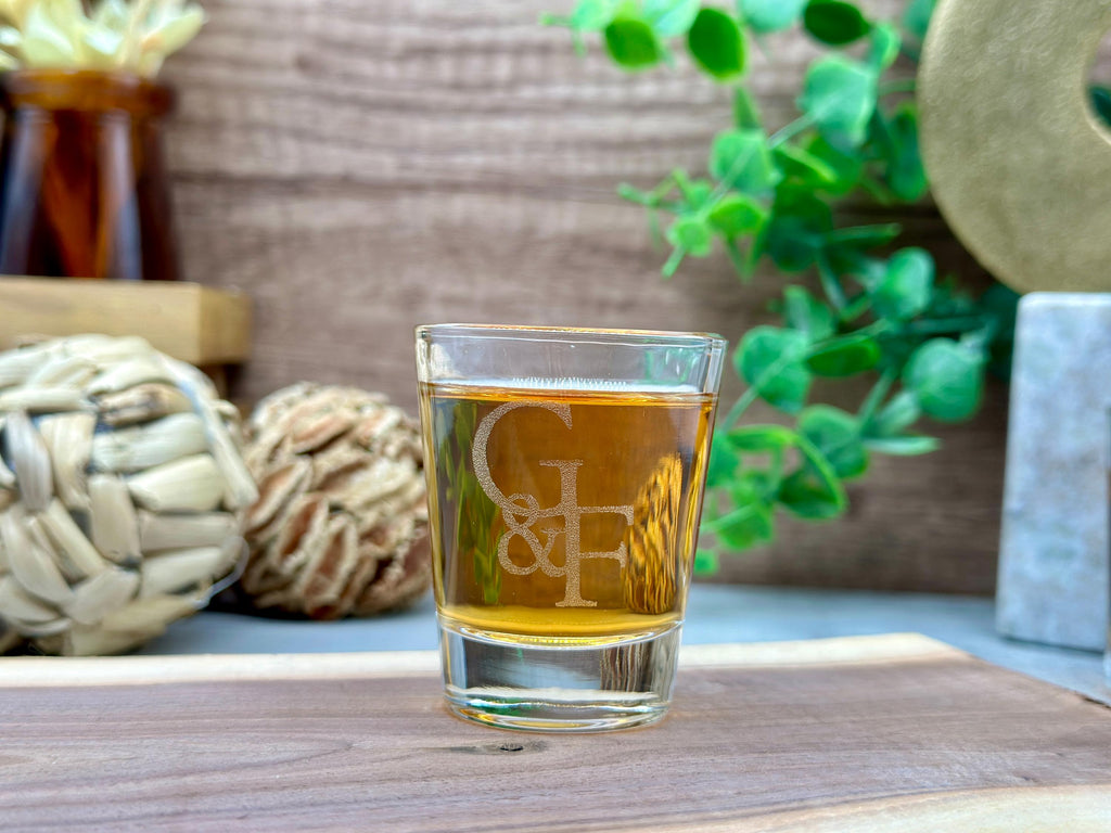 Personalized Wedding Shot Glasses, Custom Wedding Favors, Shot Glasses for Wedding Guests Gifts, Party Shot Glasses