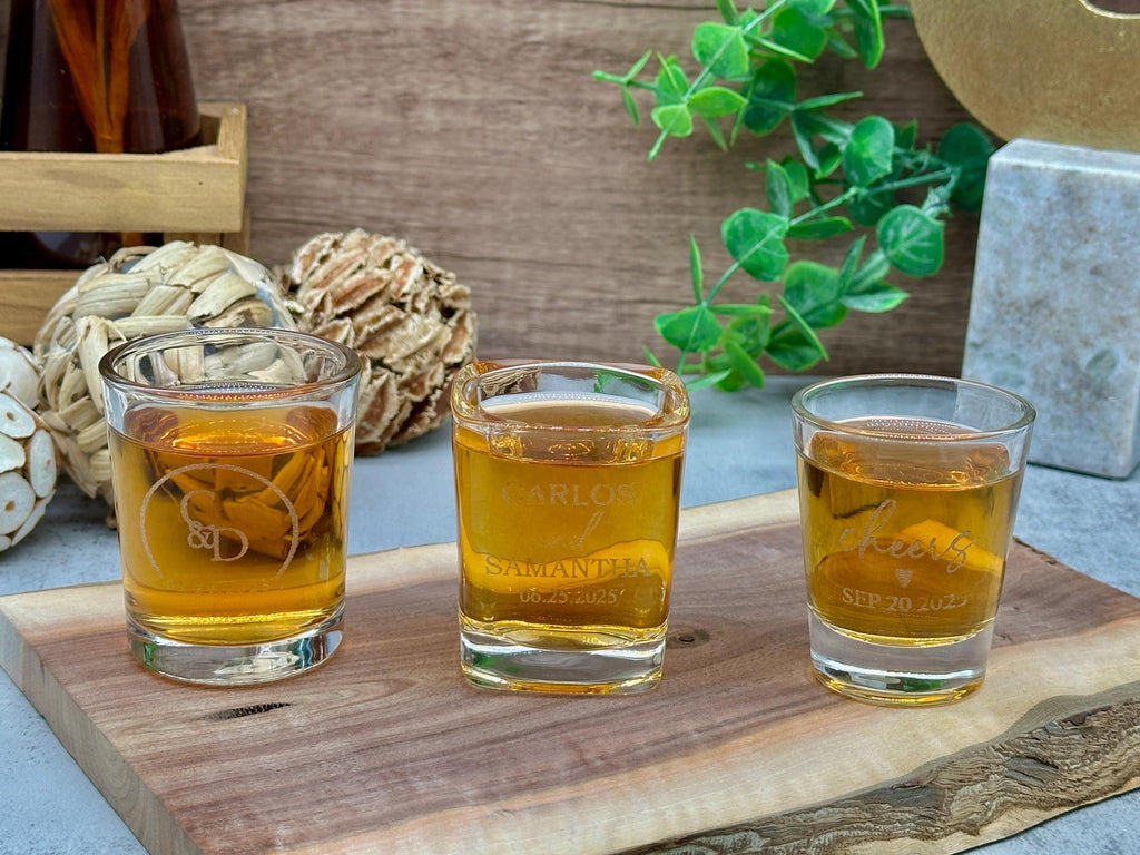 Personalized Wedding Shot Glasses, Custom Wedding Favors, Shot Glasses for Wedding Guests Gifts, Party Shot Glasses