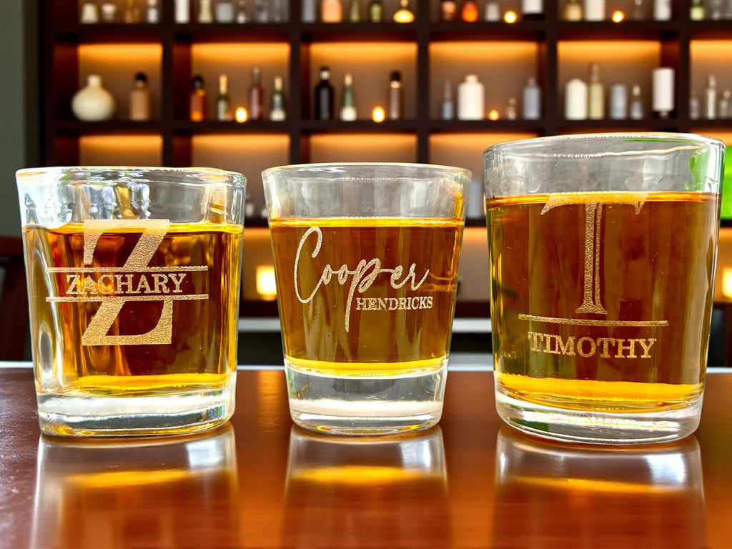 Engraved Shot Glass, Personalized Shot Glass Gift for Groomsmen Party, Family and Friends Party Graduation Shot Glasses for Wedding Favors