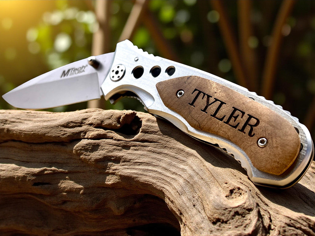 Groomsmen's Engraved Knife