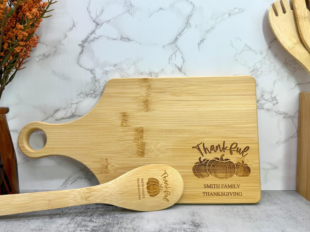 Personalized Thanksgiving Cutting Board & Spoon Set - Bamboo Cutting Board and Spoon - Thanksgiving Gifts - Holiday Gifts - Fall Decor