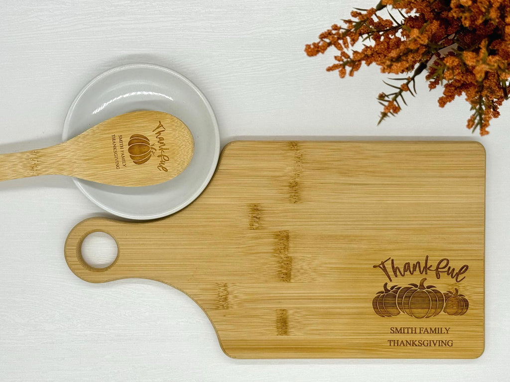 Personalized Thanksgiving Cutting Board & Spoon Set - Bamboo Cutting Board and Spoon - Thanksgiving Gifts - Holiday Gifts - Fall Decor