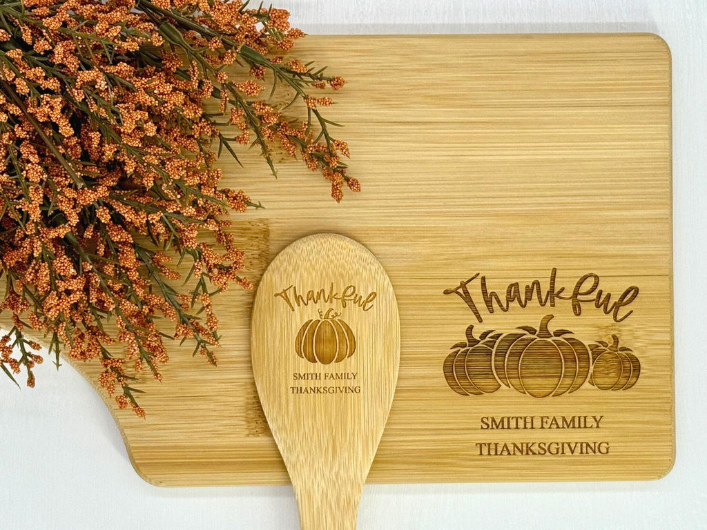Personalized Thanksgiving Cutting Board & Spoon Set - Bamboo Cutting Board and Spoon - Thanksgiving Gifts - Holiday Gifts - Fall Decor