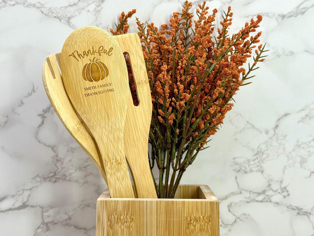 Personalized Thanksgiving Cutting Board & Spoon Set - Bamboo Cutting Board and Spoon - Thanksgiving Gifts - Holiday Gifts - Fall Decor