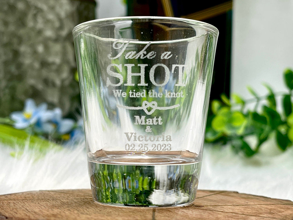 Custom Shot Glass Personalized Wedding Favors for Wedding Guests Gifts