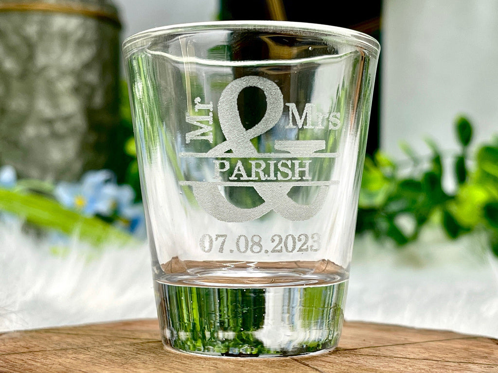 Custom Shot Glass Personalized Wedding Favors for Wedding Guests Gifts