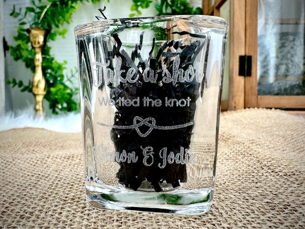 PERSONALIZED Shot Glasses for Parties and Drinking Games - Custom Shot Glass Personalized for Gifts, Wedding Favor Gifts for Wedding Party