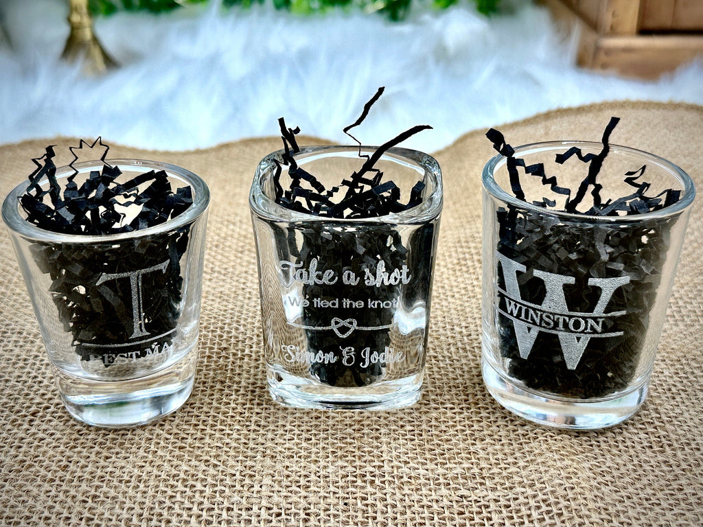 PERSONALIZED Shot Glasses for Parties and Drinking Games - Custom Shot Glass Personalized for Gifts, Wedding Favor Gifts for Wedding Party