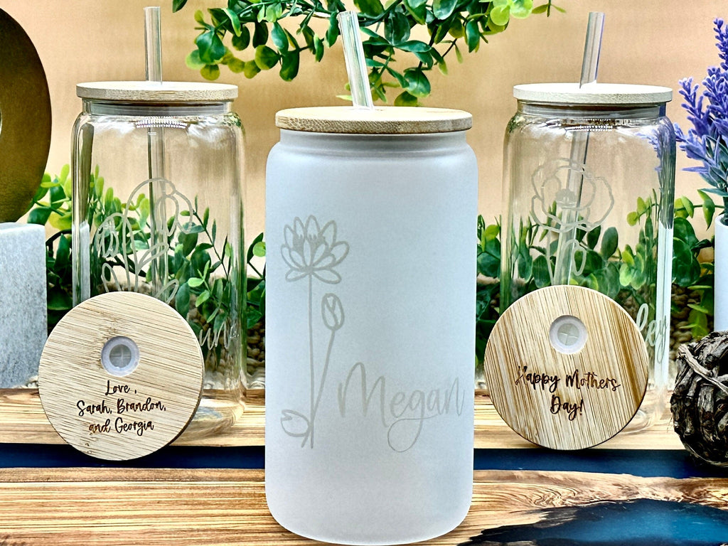 Personalized Birth Month Flower Engraved Can Glass and Bamboo Lid for Bridesmaid Gift Ideas