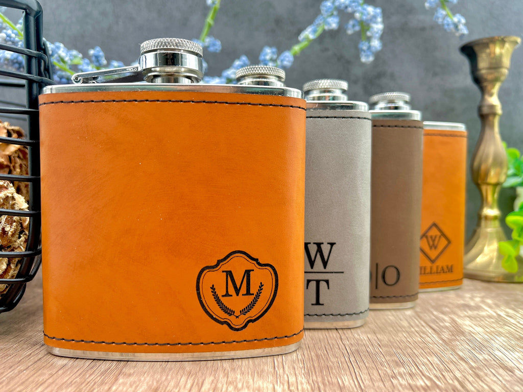 Personalized Flask for Men, Groomsman Gift, Leather Flask, Flask Personalized, Flasks, Bachelor Party Gifts