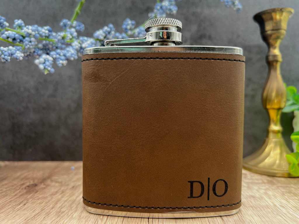 Personalized Flask for Men, Groomsman Gift, Leather Flask, Flask Personalized, Flasks, Bachelor Party Gifts